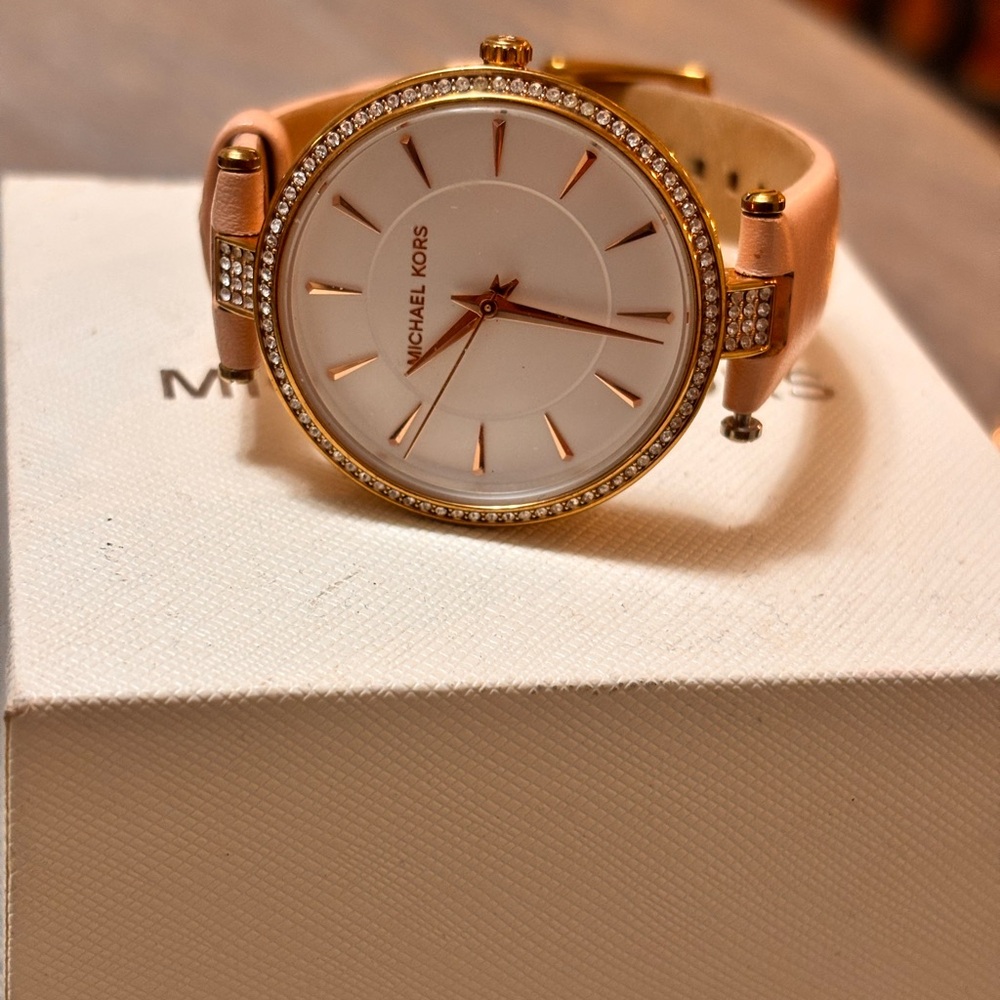 Michael Kors Gold and White Women's Watch